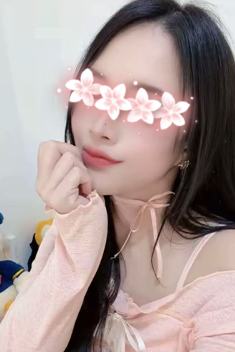20943女孩.png