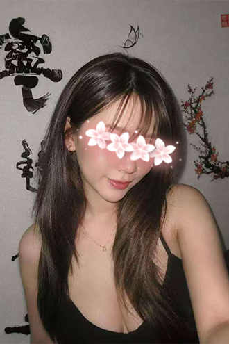 20943女孩.png